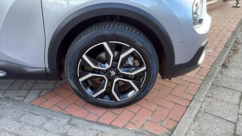 Gebraucht Citroën e-C4 100 kW (136 PS) 2024 Grau Limousine