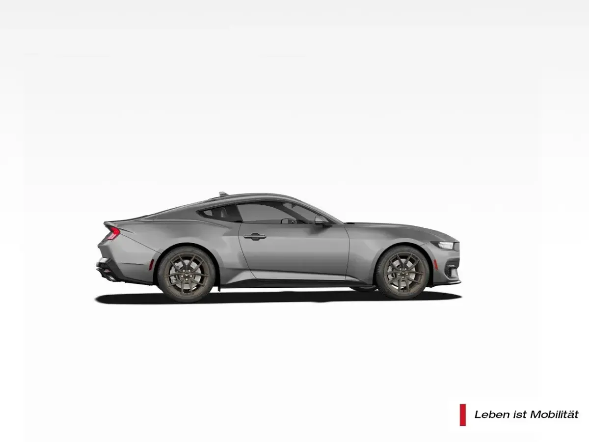 Nouvelle Ford Mustang Fastback 446 ch (328 kW) 2025 Coupé