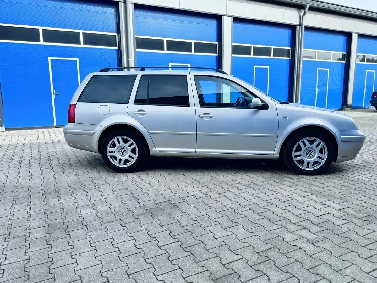 Second-hand VW Bora 150 CP (110 kW) 2000 Argintiu Break