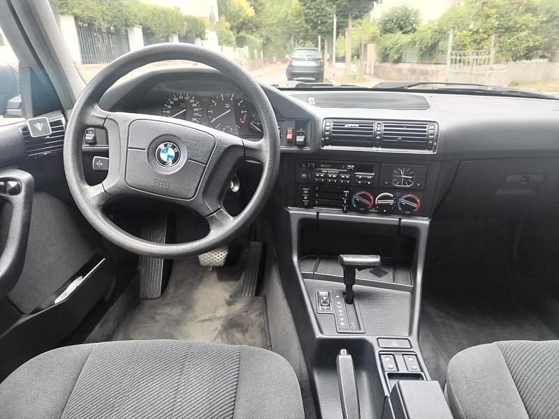Second-hand BMW 520 150 CP (110 kW) 1995 Roșu Berlinǎ