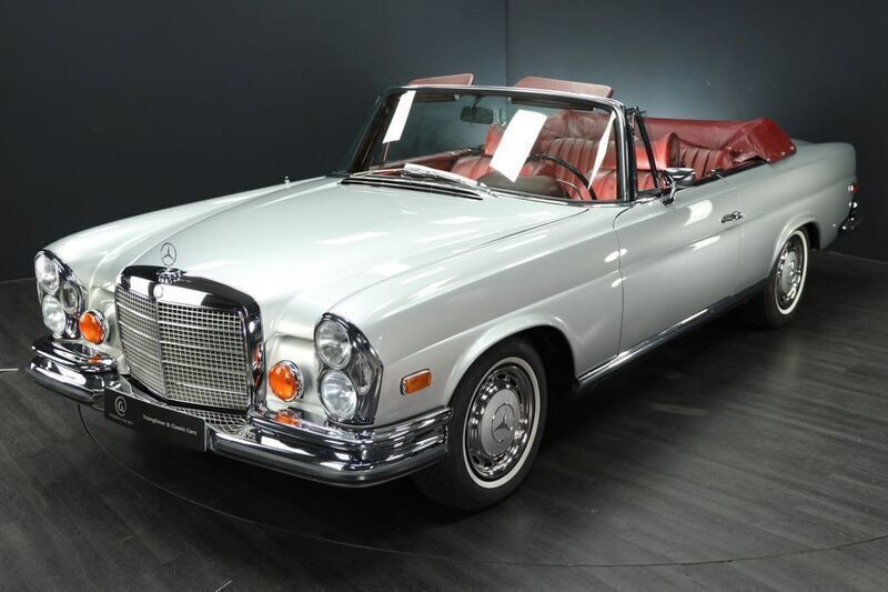 Silbergraumetallic 180 Gebraucht 1970 Mercedes 280 SE Cabrio | 149.900 € - Bild 1/4