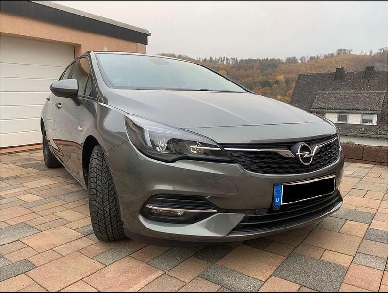 Gebraucht Opel Astra 131 PS (96 kW) 2020 Grau Limousine