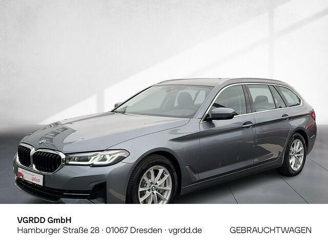 Bluestone metallic Gebraucht 2021 BMW 530 Performance Kombi | 40.750 € (Fairer Preis) - Bild 1/2