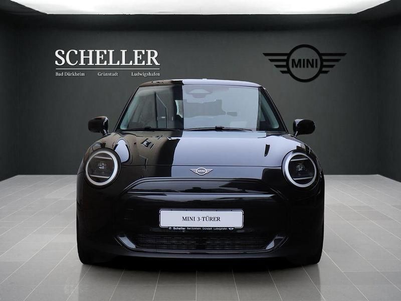 Neu Mini Cooper Classic 135 kW (184 PS) 2026 Midnight black metallic Kleinwagen