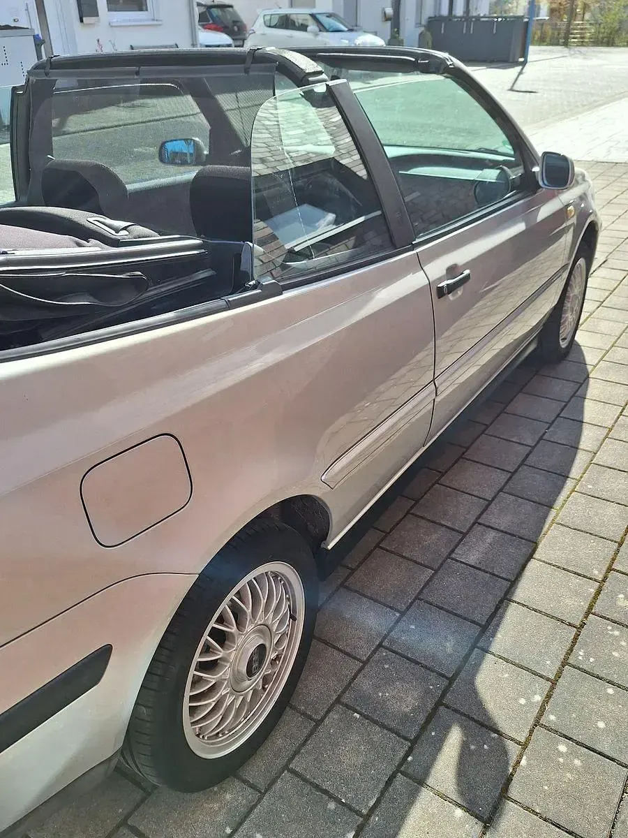 Gebraucht VW Golf Trendline 101 PS (74 kW) 2000 Silber Cabrio