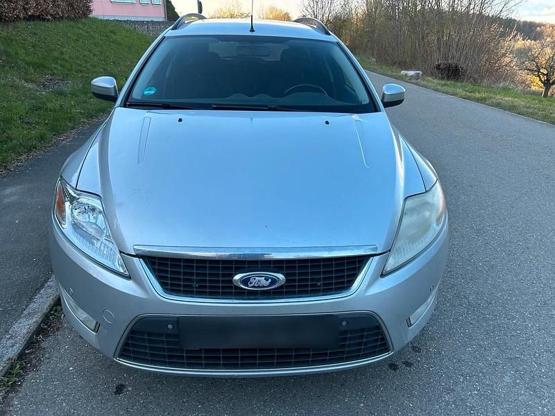 Gebraucht Ford Mondeo 116 PS (85 kW) 2009 Silber Kombi