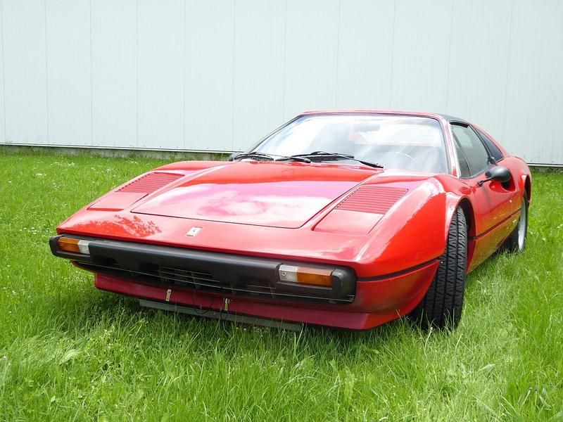 Gebraucht Ferrari 308 228 PS (167 kW) 1978 Rot Coupé