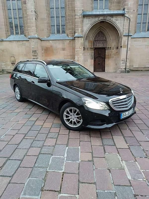 Gebraucht Mercedes 220 170 PS (125 kW) 2014 Schwarz Kombi