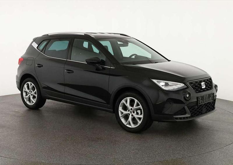 Midnight schwarz meta... Neu 2025 Seat Arona FR SUV | 27.290 € (Fairer Preis) - Bild 1/4