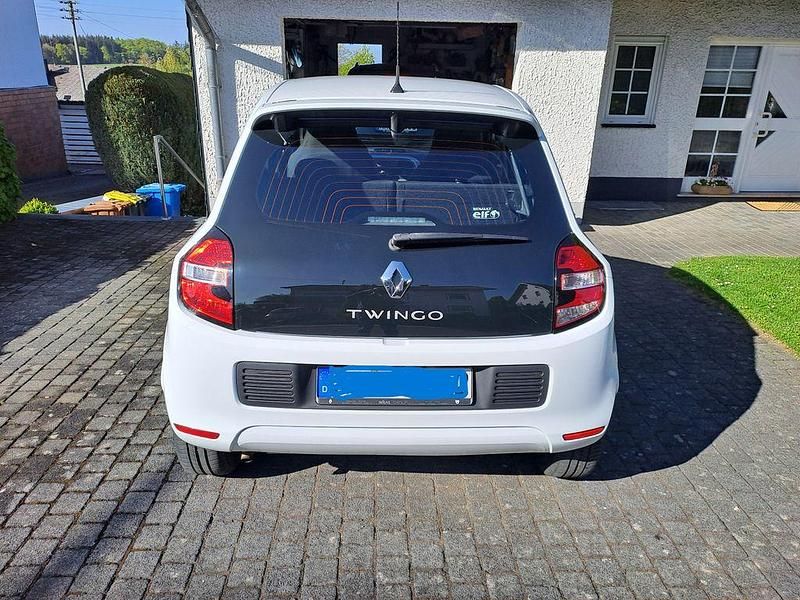 Gebraucht Renault Twingo LIMITED 71 PS (52 kW) 2018 Weiß Kleinwagen