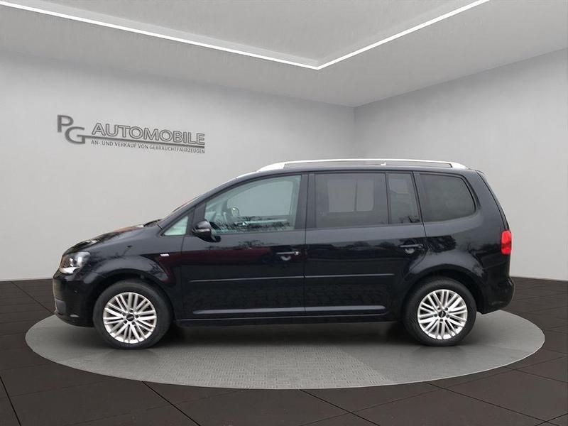 Gebraucht VW Touran Cup 140 PS (102 kW) 2014 Schwarz Van / Kleinbus
