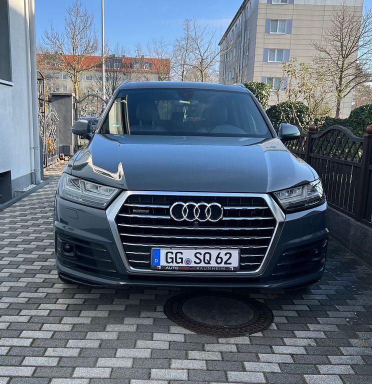 Gebraucht Audi Q7 S-Line 272 PS (200 kW) 2016 Grau SUV