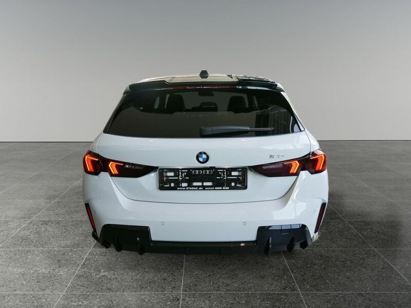 Neu BMW 123 Performance 218 PS (160 kW) 2025 Weiß Kleinwagen