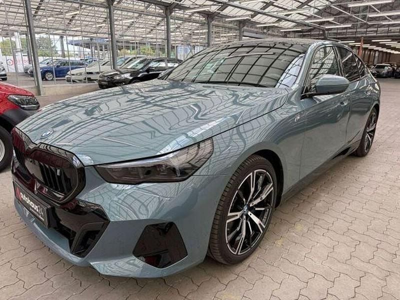 Gebraucht BMW i5 M Sport 250 kW (340 PS) 2024 Grün Limousine