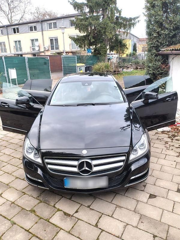 Gebraucht Mercedes CLS350 265 PS (194 kW) 2012 Schwarz Kombi