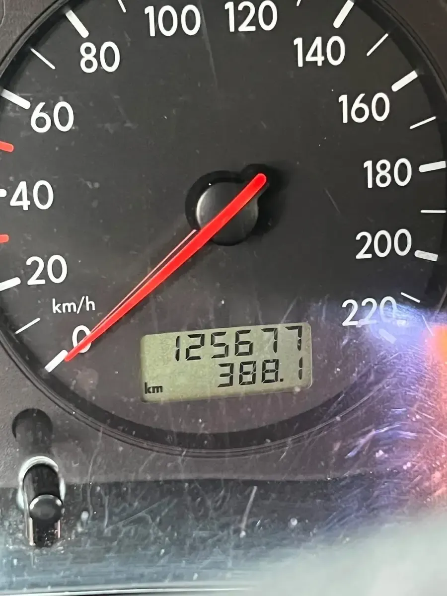Gebraucht VW Golf IV 75 PS (55 kW) 2003 Schwarz Kleinwagen