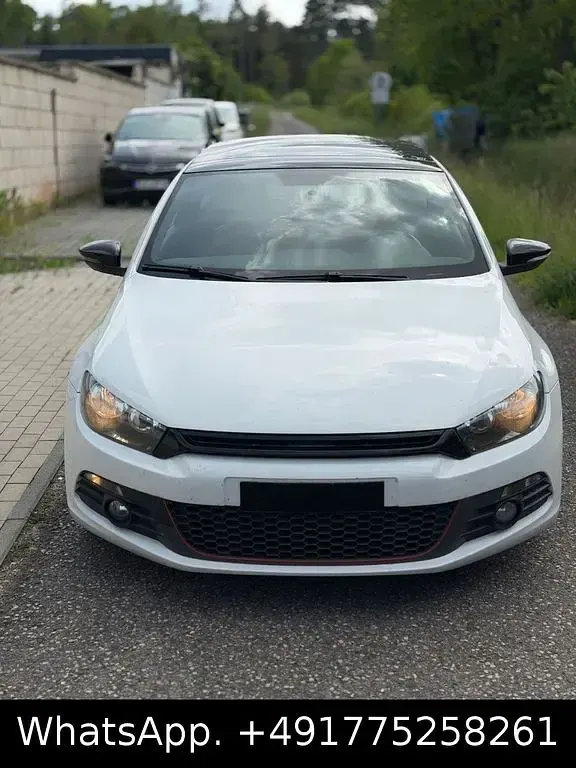 Gebraucht VW Scirocco 140 PS (102 kW) 2009 Weiß Coupé