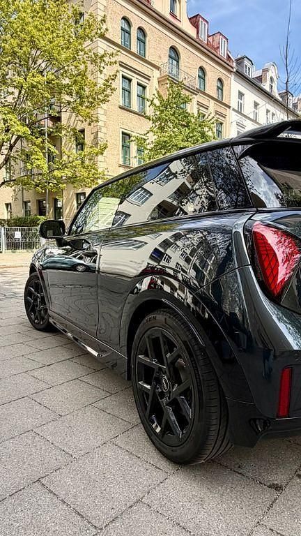 Gebraucht Mini John Cooper Works 204 PS (150 kW) 2025 Schwarz Kleinwagen