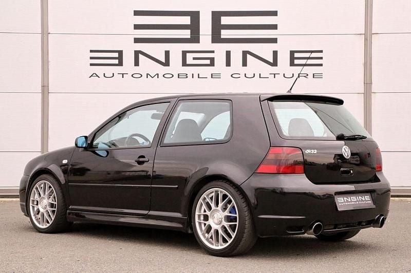 Occasion VW Golf IV R 241 ch (177 kW) 2003 Noir Berline