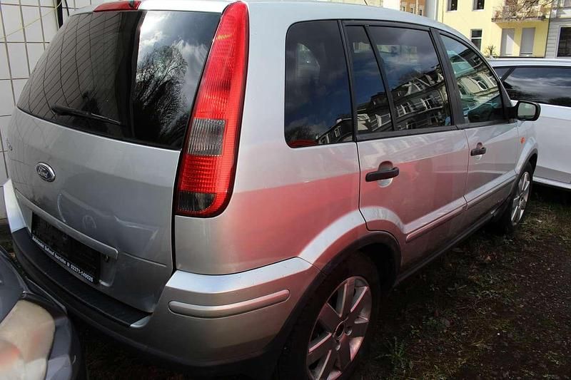 Gebraucht Ford Fusion 101 PS (74 kW) 2004 Polarsilber metallic Kleinwagen