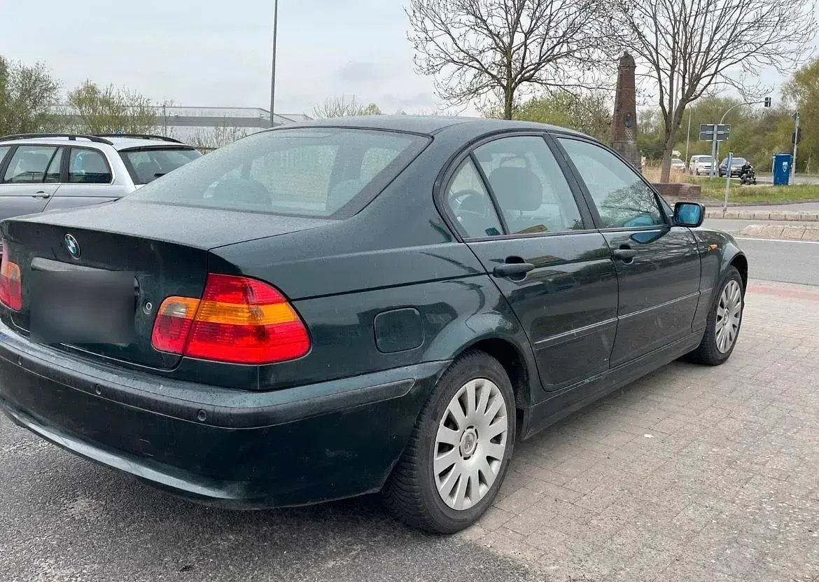 Gebraucht BMW 320 150 PS (110 kW) 2003 Limousine
