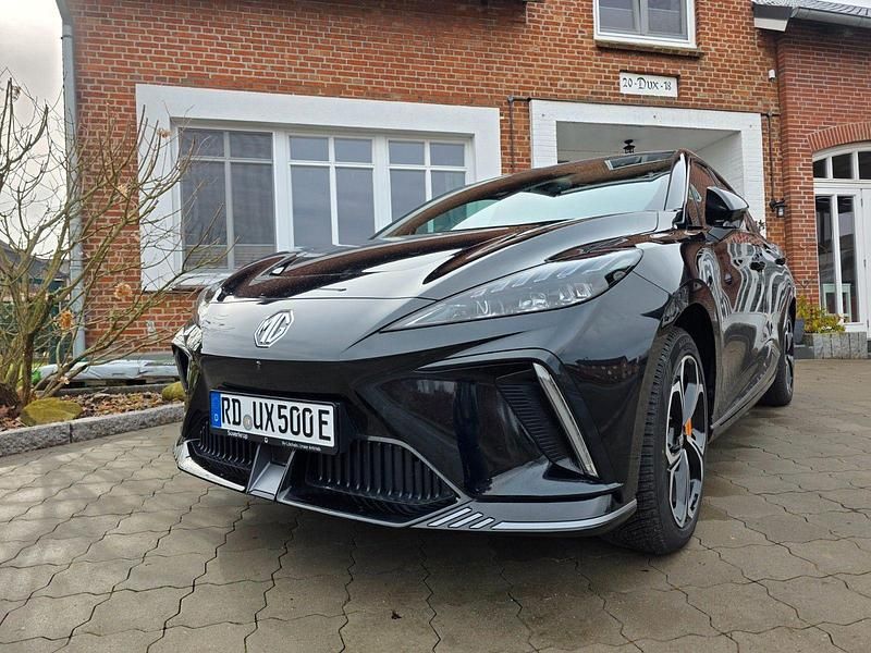 Gebraucht MG MG4 EV 319 kW (435 PS) 2024 Schwarz Kleinwagen