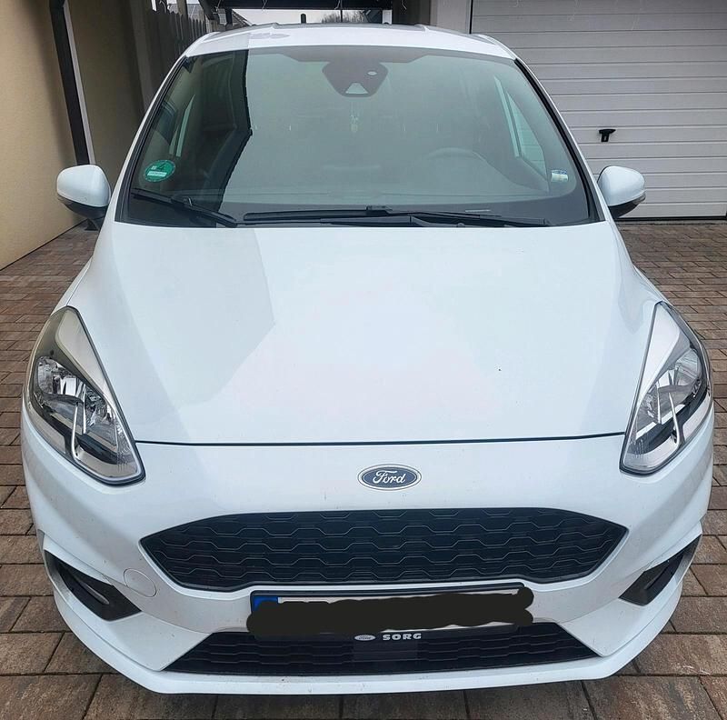 Gebraucht Ford Fiesta ST-Line 101 PS (74 kW) 2018 Weiß Kleinwagen