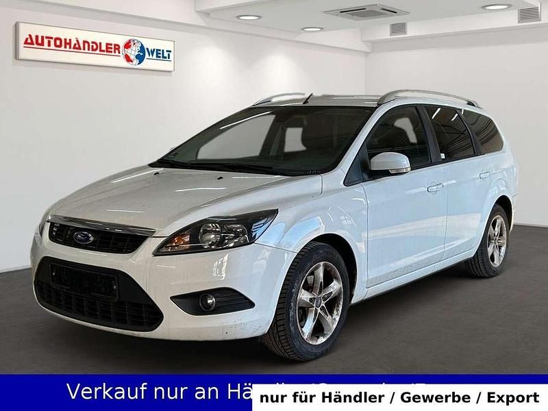 Gebraucht Ford Focus Style 125 PS (91 kW) 2009 Weiß Kombi