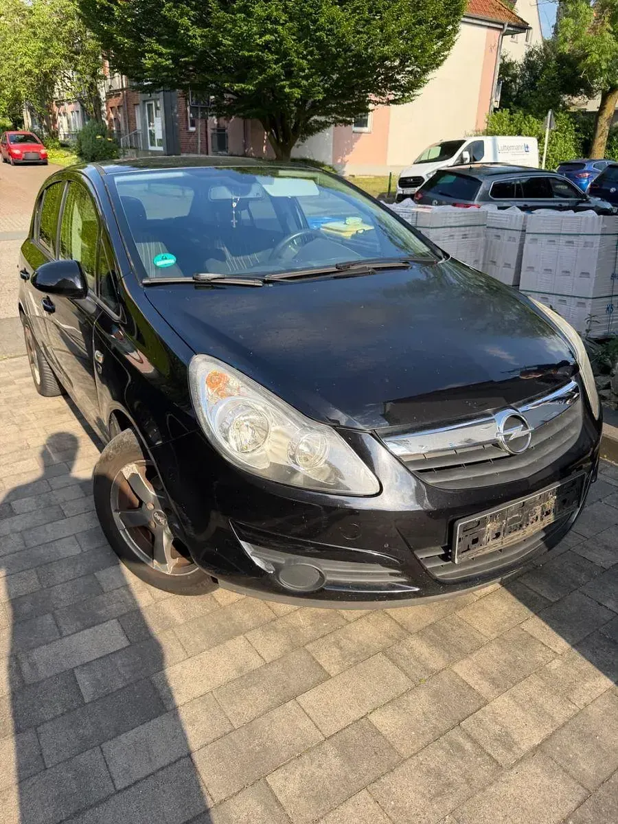 Gebraucht Opel Corsa Satellite 87 PS (63 kW) 2010 Schwarz Kleinwagen