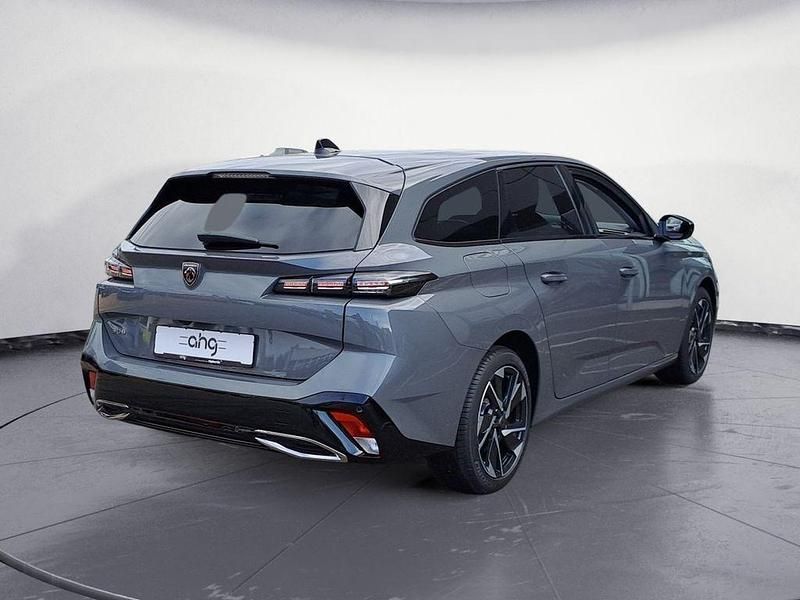 Neu Peugeot 308 SW Allure 131 PS (96 kW) 2025 Grau Kombi