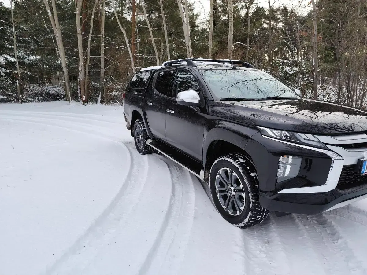 Gebraucht Mitsubishi L200 150 PS (110 kW) 2019 Schwarz Pickup