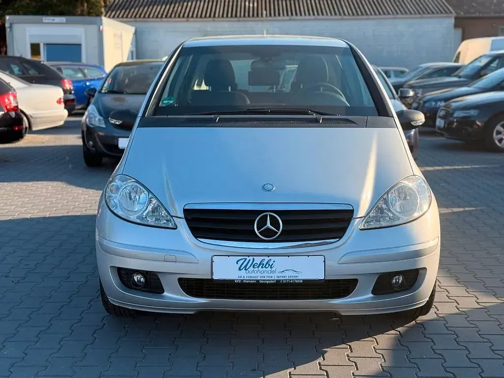 Gebraucht Mercedes A150 95 PS (69 kW) 2008 Silber Limousine