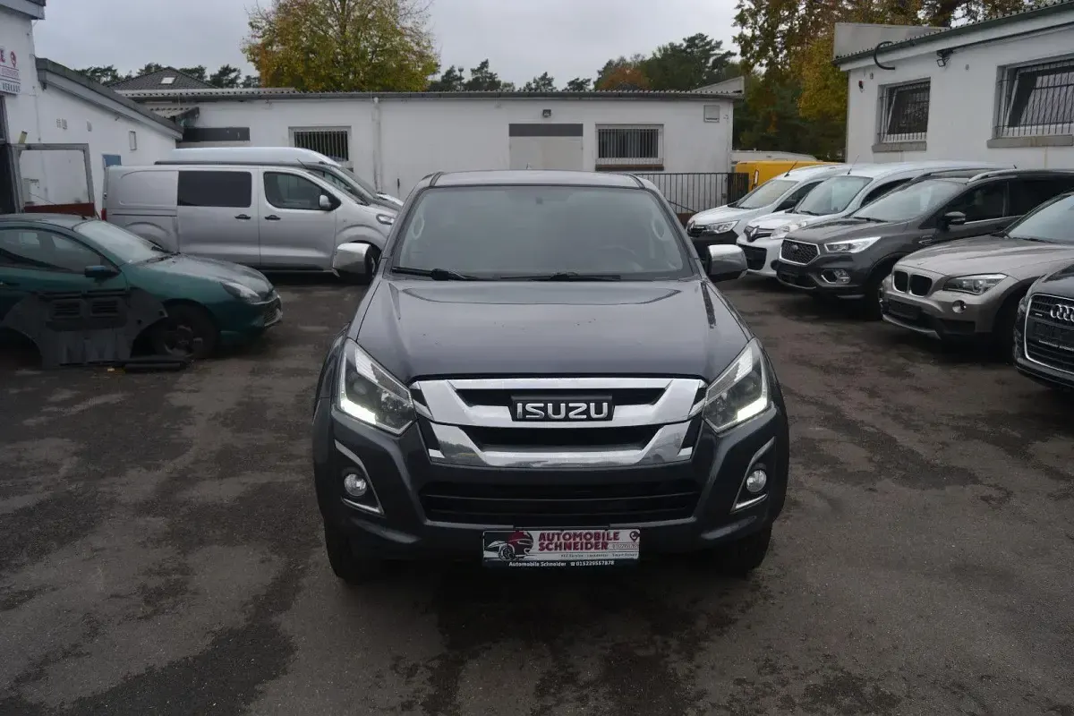 Occasion Isuzu D-Max 163 ch (119 kW) 2018 Gris SUV