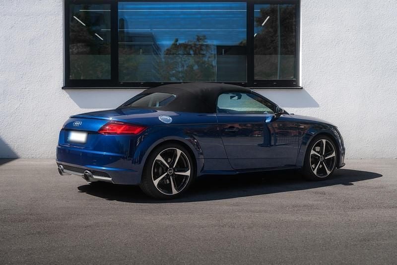 Gebraucht Audi TT Ambiente 230 PS (169 kW) 2016 Blau Coupé