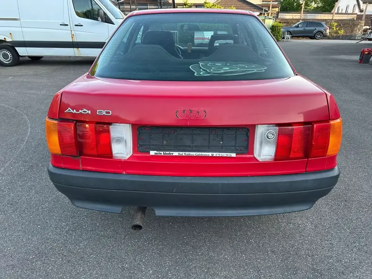 Gebraucht Audi 80 75 PS (55 kW) 1988 Rot Limousine