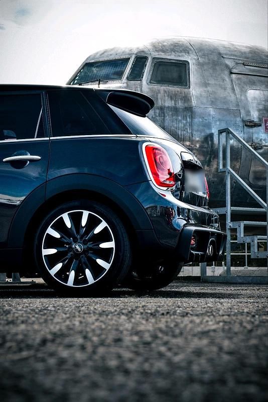 Usata Mini Cooper S 192 CV (141 kW) 2017 Grigio Utilitaria