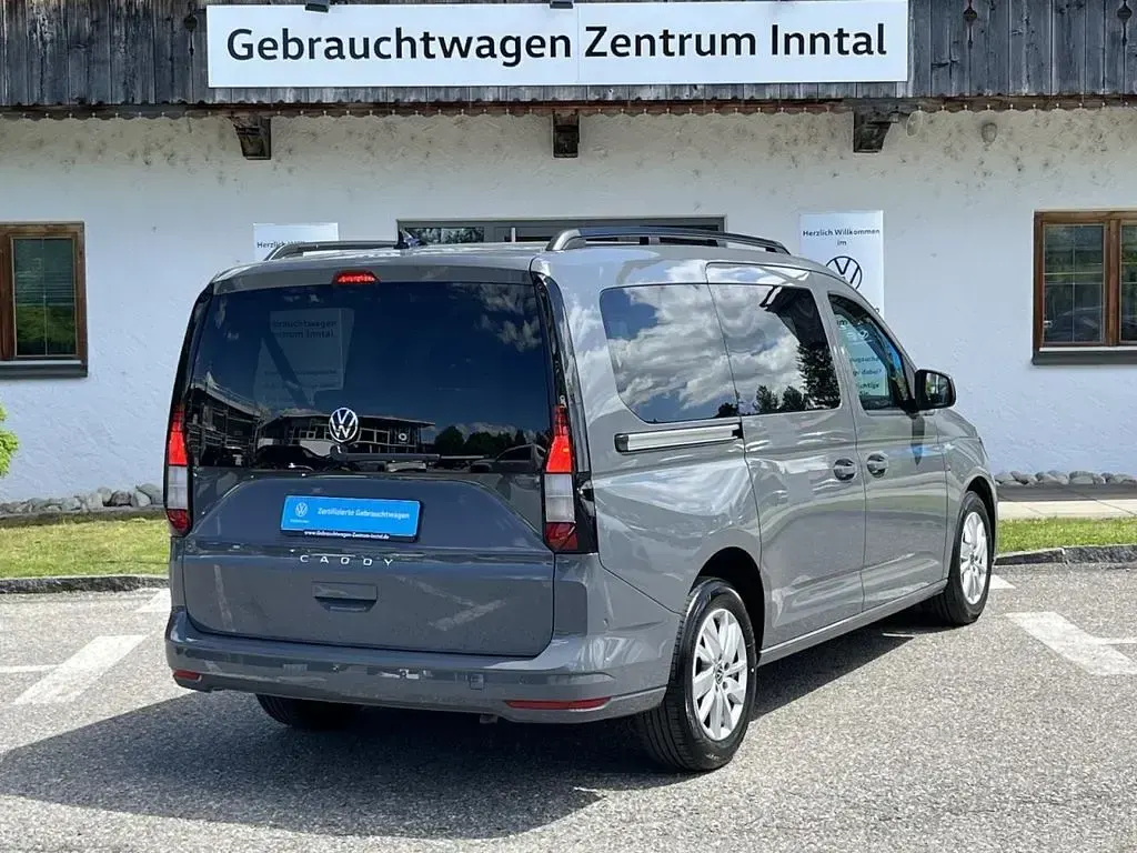 Gebraucht VW Caddy Life 102 PS (75 kW) 2025 Pure grey (grau) Van / Kleinbus