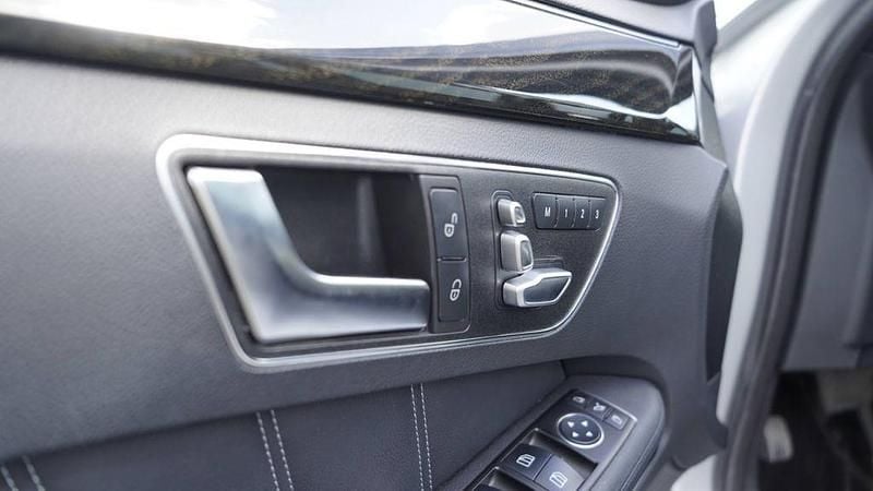 Gebraucht Mercedes E300 Avantgarde 231 PS (169 kW) 2014 Silber Limousine