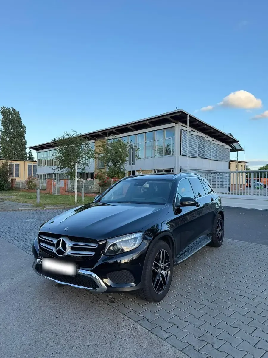 Gebraucht Mercedes GLC250 204 PS (150 kW) 2017 Schwarz SUV