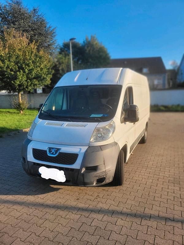 Weiß Gebraucht 2011 Peugeot Boxer Van | 5.900 € (Fairer Preis) - Bild 1/4
