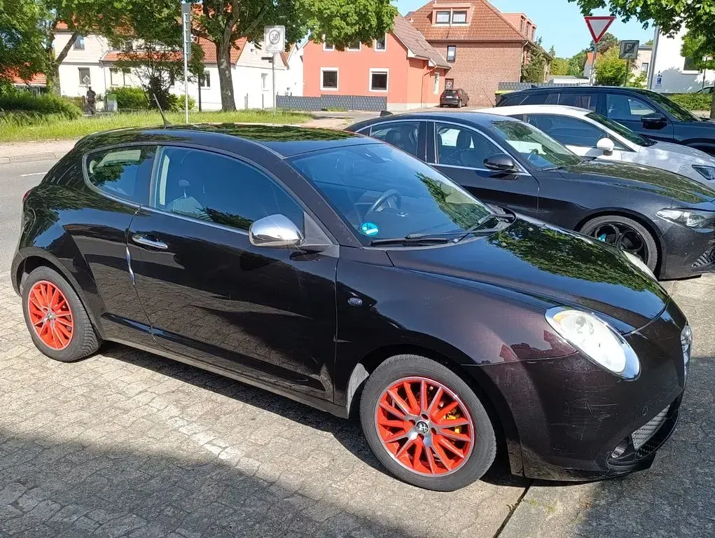 Gebraucht Alfa Romeo MiTo Super 105 PS (77 kW) 2011 Schwarz Kleinwagen