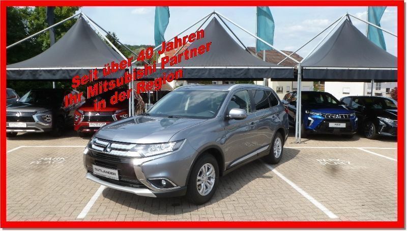 Grau Gebraucht 2016 Mitsubishi Outlander SUV | 14.490 € (Guter Preis) - Bild 1/4