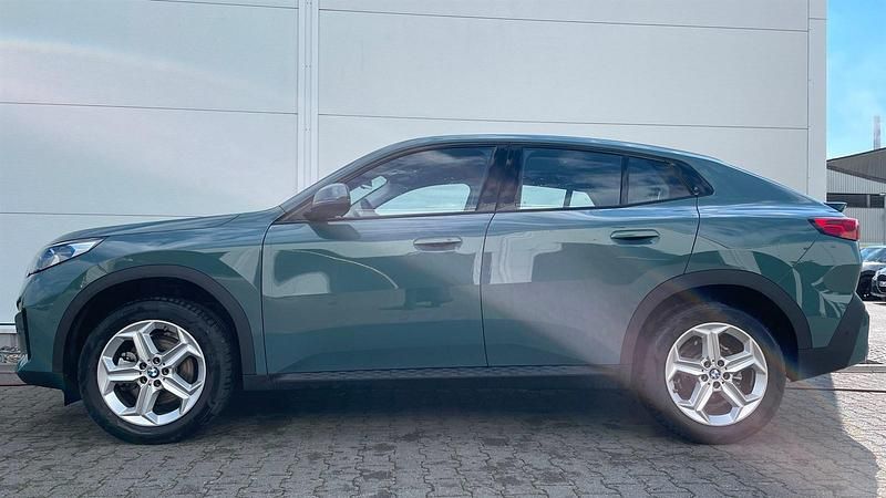 Gebraucht BMW X2 Efficient Dynamics 170 PS (125 kW) 2025 Cape york grün metallic SUV