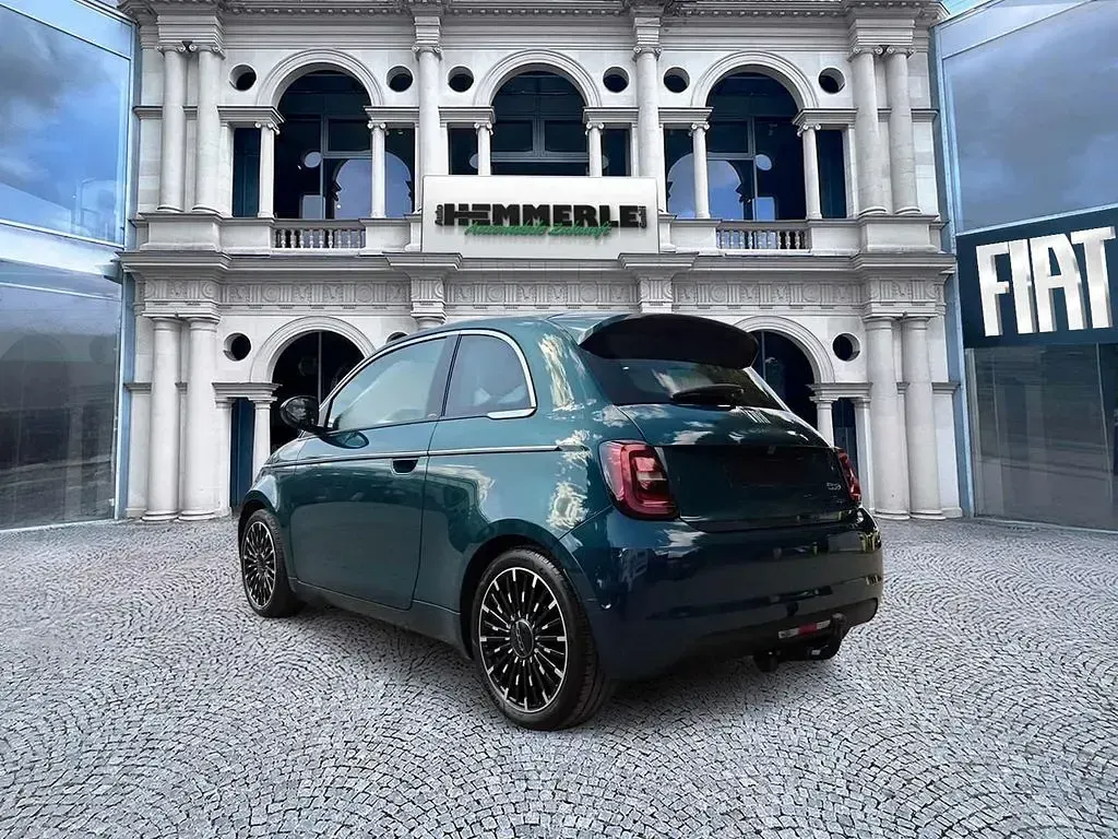 Gebraucht Fiat 500e La Prima 86 kW (118 PS) 2023 Grün Limousine