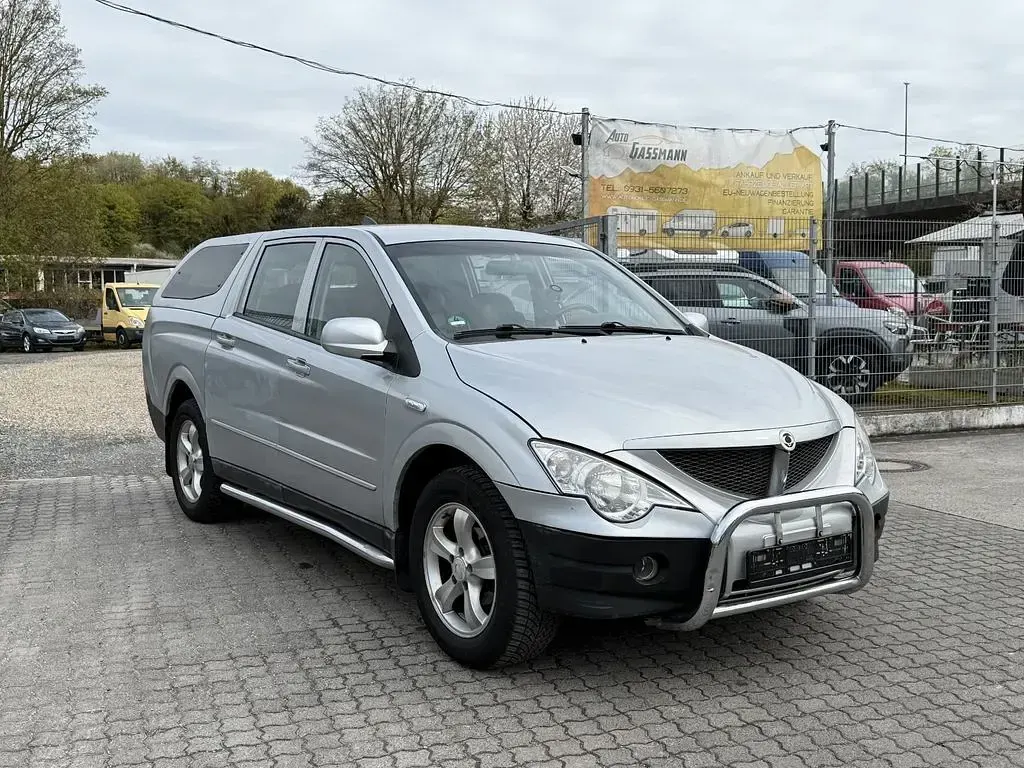 Używany SsangYong Actyon 141 KM (103 kW) 2010 Szary SUV