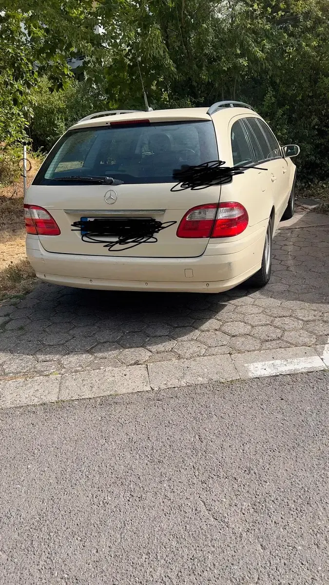 Gebraucht Mercedes E200 110 PS (80 kW) 2006 Andere farben Kombi