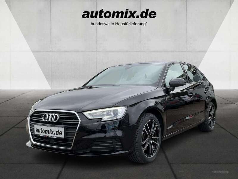 Brillantschwarz Gebraucht 2020 Audi A3 Comfort Limousine | 20.340 € (Superpreis) - Bild 1/4