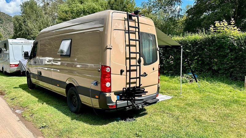 Gebraucht VW Crafter 168 PS (123 kW) 2012 Braun Van