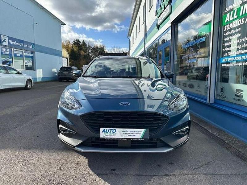Gebraucht Ford Focus 125 PS (91 kW) 2020 Chromablau metallic Kombi