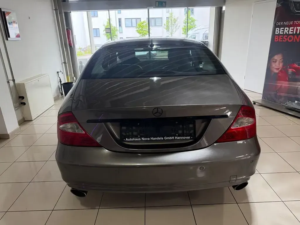 Gebraucht Mercedes CLS350 272 PS (200 kW) 2005 Grau Limousine